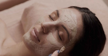 Anti-Aging Facial treatment at Robin's Day Spa