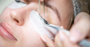 Eyelash Extensions treatment at Robin's Day Spa